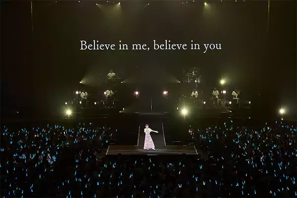 「水瀬いのり、10周年記念ライブでファンとシンガロング！「みんなから貰った想いや願いや希望、そして愛をしっかり受け止めて、旅はまだまだ続いていきます」」の画像