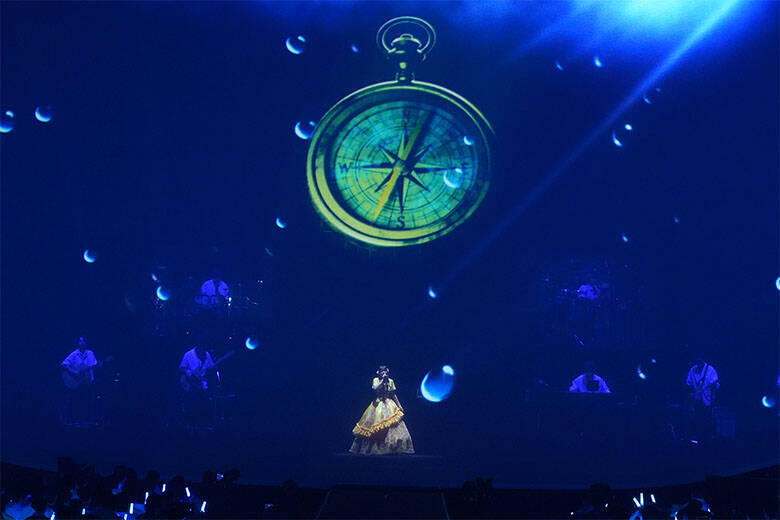 水瀬いのり、10周年記念ライブでファンとシンガロング！「みんなから貰った想いや願いや希望、そして愛をしっかり受け止めて、旅はまだまだ続いていきます」