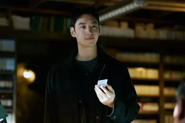 「海外評価が高まる笠松将との"ブロマンス"も胸熱...イ・ジェフンの最高のアタリ役！「模範タクシー」シリーズ最新作に支持が集まるワケ」の画像