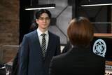 「板垣李光人が親友の面影に揺れる難役に挑戦！ 中島裕翔との"切ないバディ"が光る「秘密～THE TOP SECRET～」」の画像5