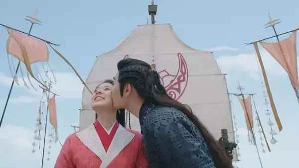 「ユエン・ハオ(袁昊)の"ツンデレ海賊王"がハマリ役！熱愛も噂されたチャオ・ツァオイー(趙昭儀)への愛情表現、「蓮花楼」監督とのタッグも話題を呼んだ「一夜の花嫁2」」の画像