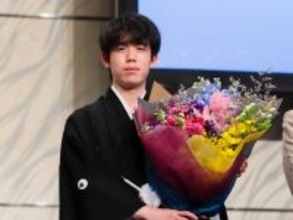 カド番からの大逆転。王将＆棋王を死守した藤井聡太の3月の対局を振り返る