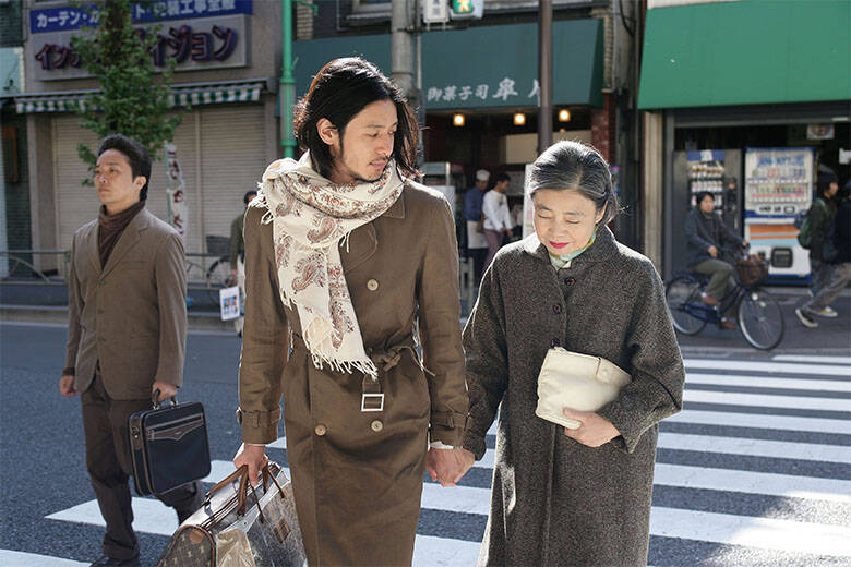 オダギリジョーと樹木希林の間に漂うのは、リアルな親子の空気――リリー・フランキーの自伝小説を名演で映像化した「東京タワー オカンとボクと、時々、オトン」