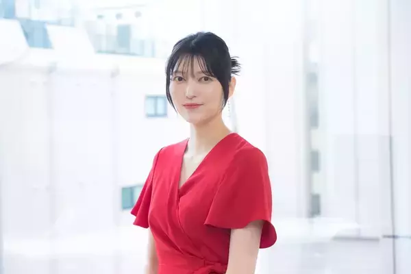 「朝夏まなと、憧れのメリー・ポピンズ初挑戦「毎日が幸せ」――夢をつかんだ今、"細部"に宿る情熱」の画像