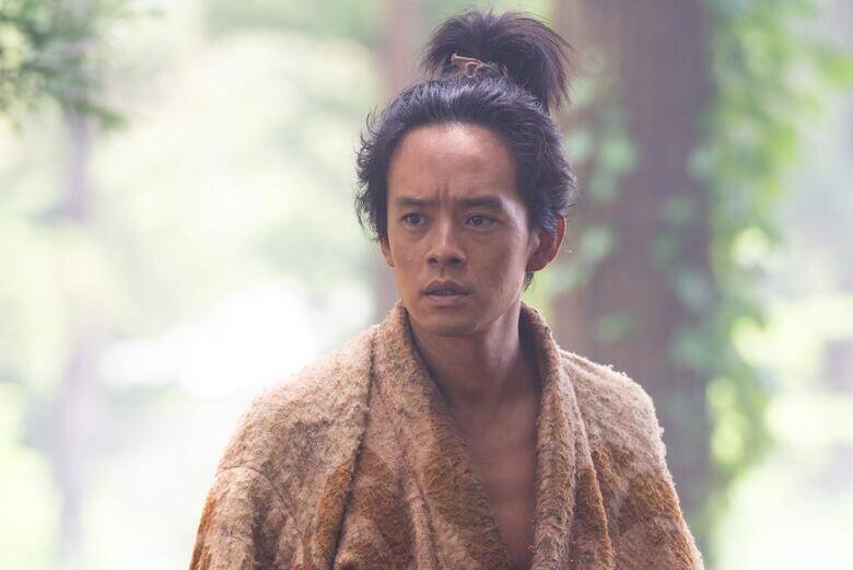 大河初主演・仲野太賀、兄・豊臣秀吉役の池松壮亮を「本当の兄のように甘えてしまっています」と振り返る【大河ドラマ「豊臣兄弟！」インタビュー】