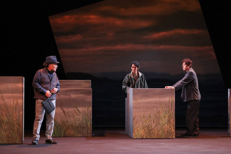 『私を探さないで』勝地涼＆河合優実インタビュー　岩松作品の神髄とノスタルジックなサスペンスの世界