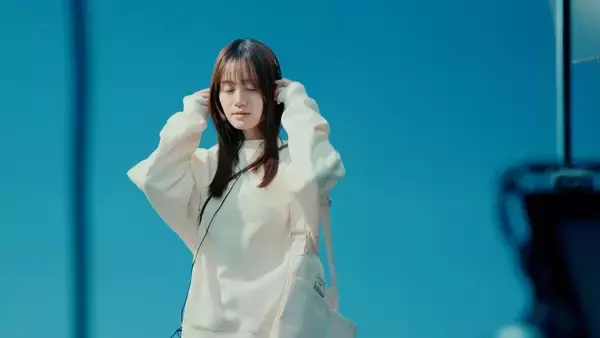 伊藤美来、実写演技に本格初挑戦！"声"でつなぐ心の物語「毎日に、万一に、ワイドFM」