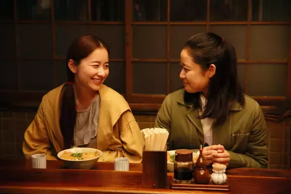 「若かりし頃の岡山天音、堀田真由の姿が意外！ 2026年秋に新シーズンの放送が決定しているドラマ『深夜食堂』シリーズ。今回は『深夜食堂 ５』に再注目」の画像