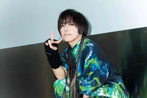 「蒼井翔太の未公開ショット！HOMINIS限定撮りおろしカット集」の画像