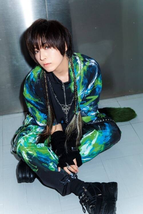 蒼井翔太の未公開ショット！HOMINIS限定撮りおろしカット集