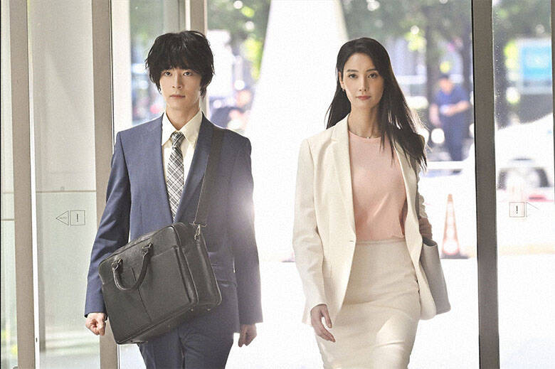 塩野瑛久の真価は繊細な人物表現にあり――大河ドラマと同年の出演作「無能の鷹」で見せた演技の振り幅