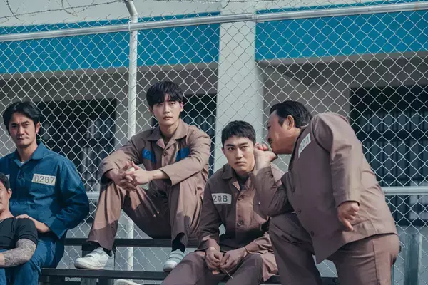 「イ・ジョンソクの除隊後初のドラマ「ビッグマウス」――初共演となった少女時代・ユナとの"夫婦の絆"にも心揺さぶられる必見のノワール作品」の画像