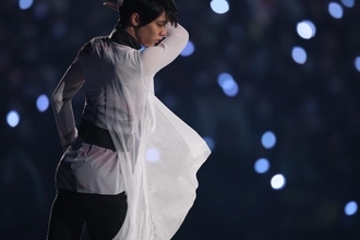繊細さと力強さを兼ね備えた羽生結弦らが、未来への希望を表現したアイスショー『東和薬品 presents 羽生結弦 notte stellata 2026』の魅力