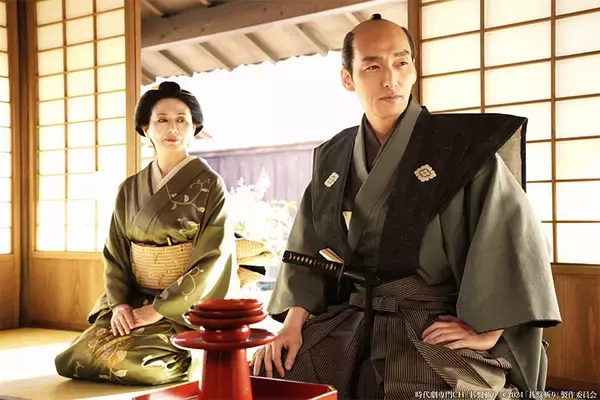 「草なぎ剛と清原果耶が描く父娘の絆と復讐劇にほろり...小泉今日子の存在感も物語を支える映画「碁盤斬り」」の画像