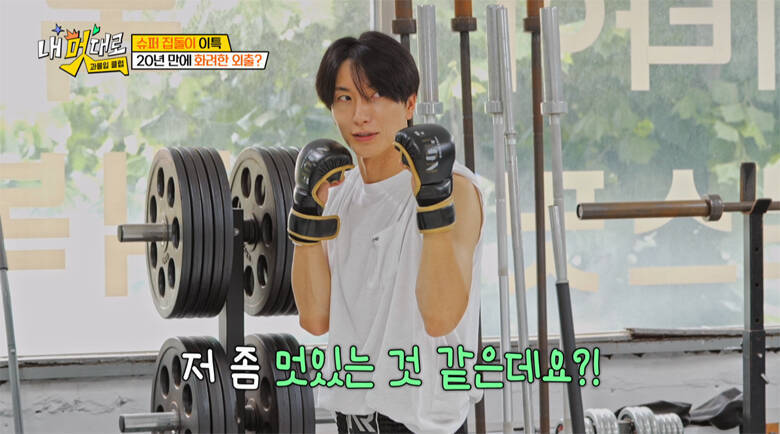 東方神起・ユンホ、SUPER JUNIOR・イトゥクが熱いハグ！40代を迎えた今も"新たな自分探し"に没入する彼らの1日に密着