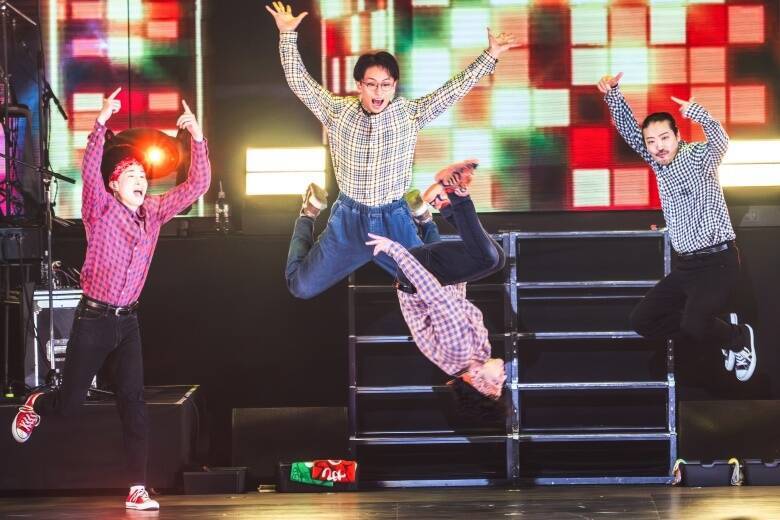 豪華ゲストとの共演も...リアルアキバボーイズ、東京体育館ワンマンで見せた"集大成"