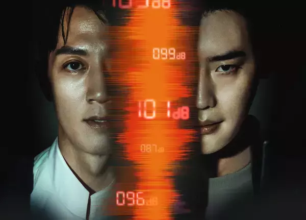 「海軍の任務に奔走する黒髪短髪のチャウヌにクギづけ！ラブコメ演技とは別次元の、泥臭い芝居にも引き込まれるスクリーンデビュー作「デシベル」」の画像