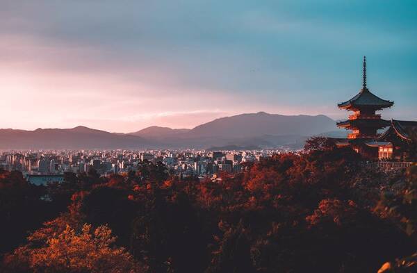 京都の日本人宿泊数 前年5割で横ばい 9月以降の観光客増加に期待高まる 京都市観光協会 データ月報 年10月7日 エキサイトニュース