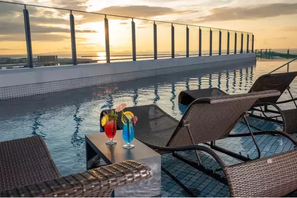 那覇空港からもっとも近いアーバンリゾート「HOTEL SANSUI NAHA」オープン