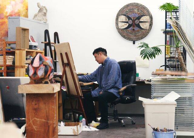 現代美術家・井田幸昌が描いたアンディ・ウォーホルのNFT作品5点。原画とNFTの違い・面白さを味わう