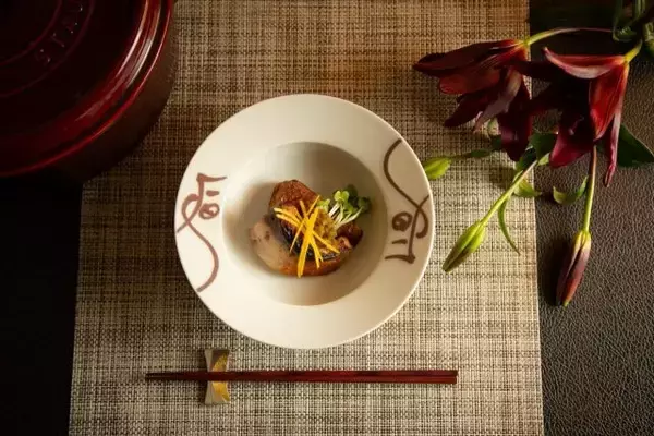 「鴨川をどり」とシェフの技が響き合う、京都・先斗町の至福のディナー