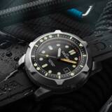 「999本限定！スイス発のダイバーズウォッチブランド・DELMA（デルマ）の名作時計「クアトロ」の新モデル」の画像1