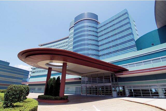 琵琶湖ホテルで宿泊者限定の「館内アートツアー」スタート