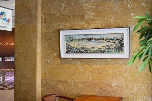 琵琶湖ホテルで宿泊者限定の「館内アートツアー」スタート