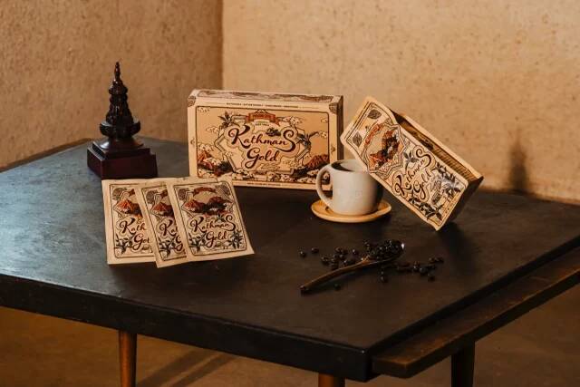 幻のネパール産コーヒー「カトマンズゴールド」が語る物語と、想いをつなぐ一杯