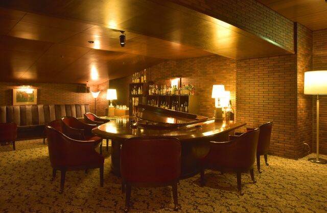 札幌でDJのアナログ音楽とお酒を楽しむイベント「レコードナイト in Oak Room」が一夜限定開催