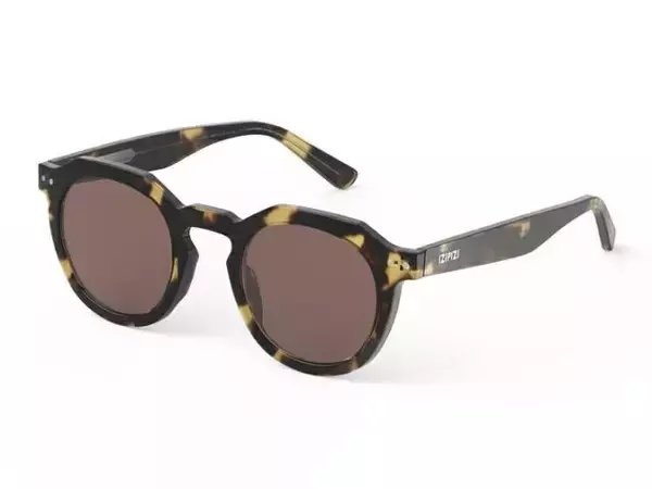 パリ発「IZIPIZI」15周年！環境に優しい限定アイウェアでサステナブルにおしゃれを楽しむ