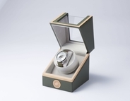 ハンティング・ワールドの時計コレクションから、JALショッピング限定モデル登場