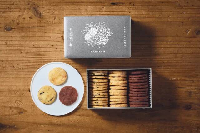 アルコールにも合う「八幡屋礒五郎コラボKAN-KAN」。和のスパイス香るクッキーの特別な味わいに注目
