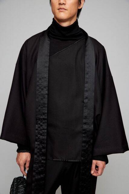 Y. ＆ SONS」とT-MICHAEL氏がコラボ。現代のコーデにもマッチする羽織2  