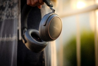 佐藤健氏とコラボ！「Sennheiser」×「ABYTS」ならではの確かな存在感を放つ特別なヘッドフォン登場