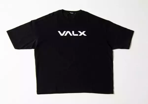 「シンプルなデザインと着心地にこだわった「VALX」待望のニューアパレルアイテム」の画像
