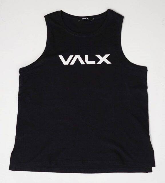 シンプルなデザインと着心地にこだわった「VALX」待望のニューアパレルアイテム