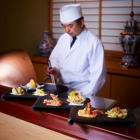 水天宮前「ロイヤルパークホテル」で神戸ビーフや冬の味覚を使った贅沢コースを