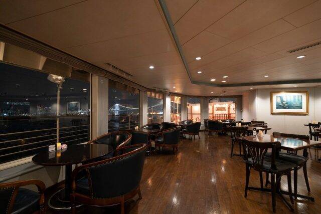 東京湾の夜景と楽しむ、船上の聖夜。シンフォニークルーズ、アーリークリスマスプランを販売開始