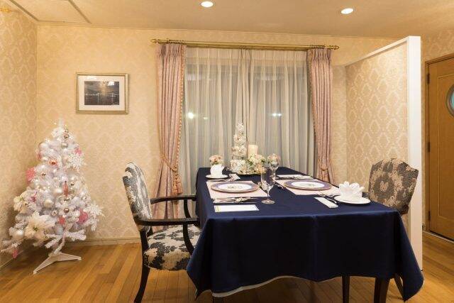 東京湾の夜景と楽しむ、船上の聖夜。シンフォニークルーズ、アーリークリスマスプランを販売開始