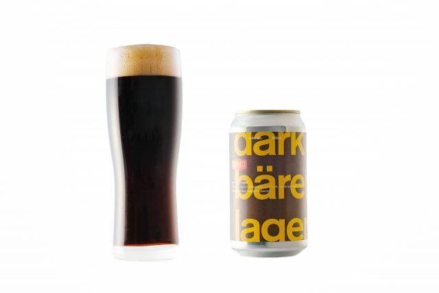 「Schmatz」の今年最後のシーズナルビールは、ゴクゴク飲める黒ビール「dark bären lager」！