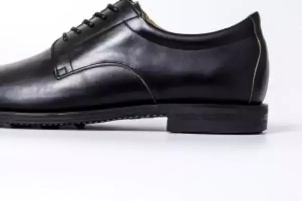 「＜東京で開催＞国産ブランド「ブルーオーバー」による上質なレザーシューズのオーダーイベント開催中」の画像