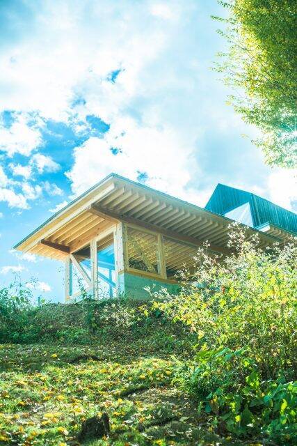 新しい暮らし・働き方をイメージできる、小屋型の住空間サンプルが群馬県高崎市に誕生