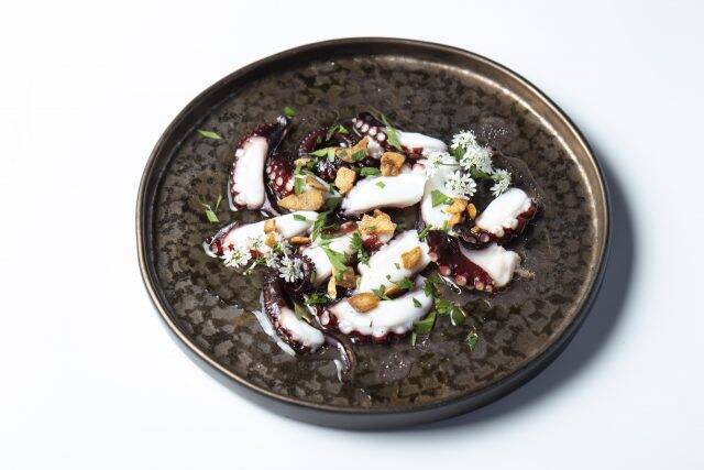 【2023年冬まとめ】淡路島で大人デート旅するならここへ。おしゃれで落ち着きのある観光スポット＆宿5選