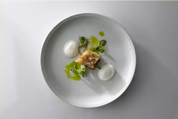 「富山のラグジュアリーホテル 『リバーリトリート雅樂倶』内レストランで贅沢な郷土料理ランチを楽しむ」の画像