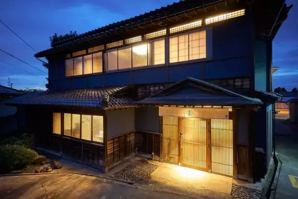 「“木彫刻のまち”富山・井波に1日1組限定・3棟貸切の宿が誕生。かけがえのない人々と思い出に残る滞在を」の画像
