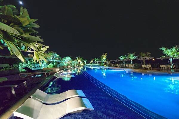 「オリエンタルホテル 沖縄リゾート＆スパ」に「やんばるアートフェスティバル」の出展作品が出現