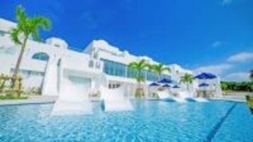 まるで地中海にいるような「サントリーニ ホテル ＆ ヴィラズ 宮古島」が3月にオープン