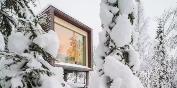 「フィンランド北部で忘れられない体験ができる、最も美しいホテル7選」の画像