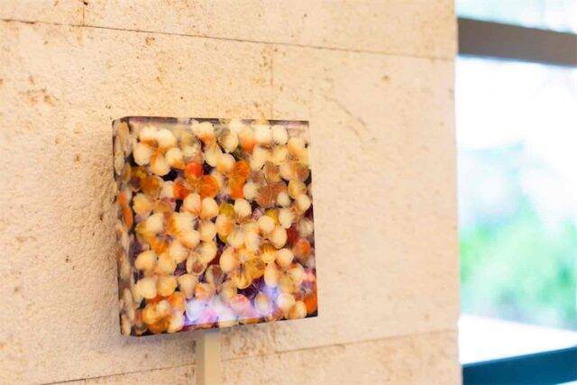 ＜5月31日まで開催＞全館に展示、現代美術作家アリカワコウヘイ！とザ・リッツ・カールトン沖縄のコラボ